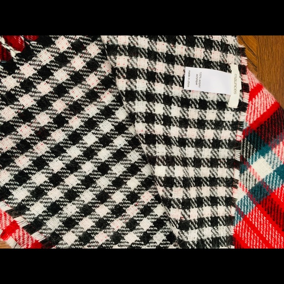 Scarf - Picture 2 of 2